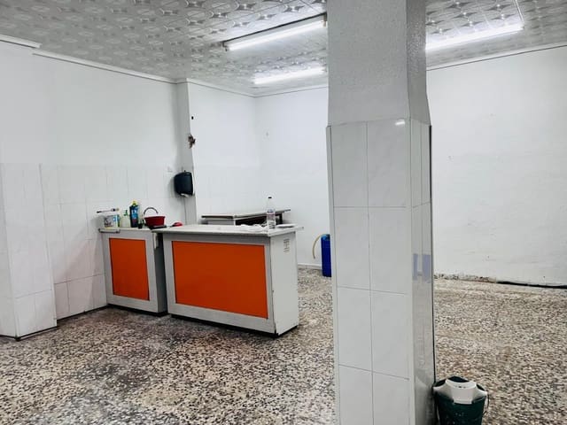 Kommersiell til salgs i Elche / Elx - € 55 000 (Ref: 9528147)