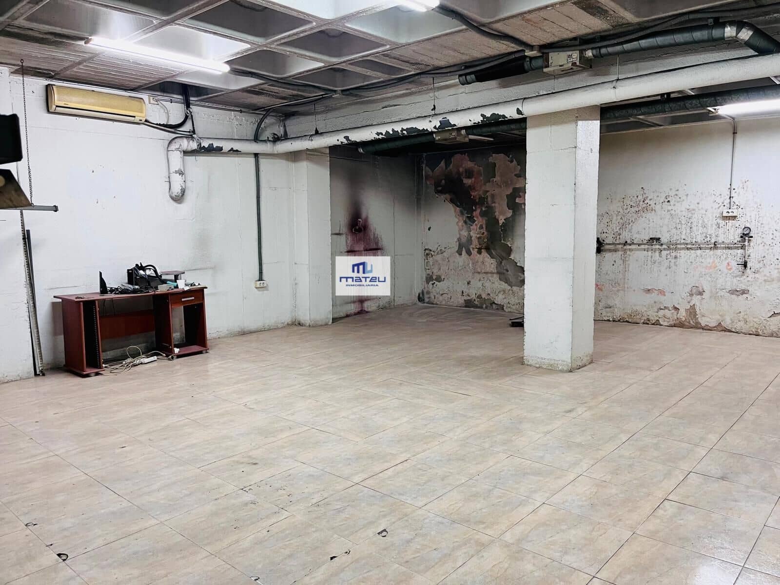 Erhverv til leje i Elche / Elx - € 850 (Ref: 9528148)