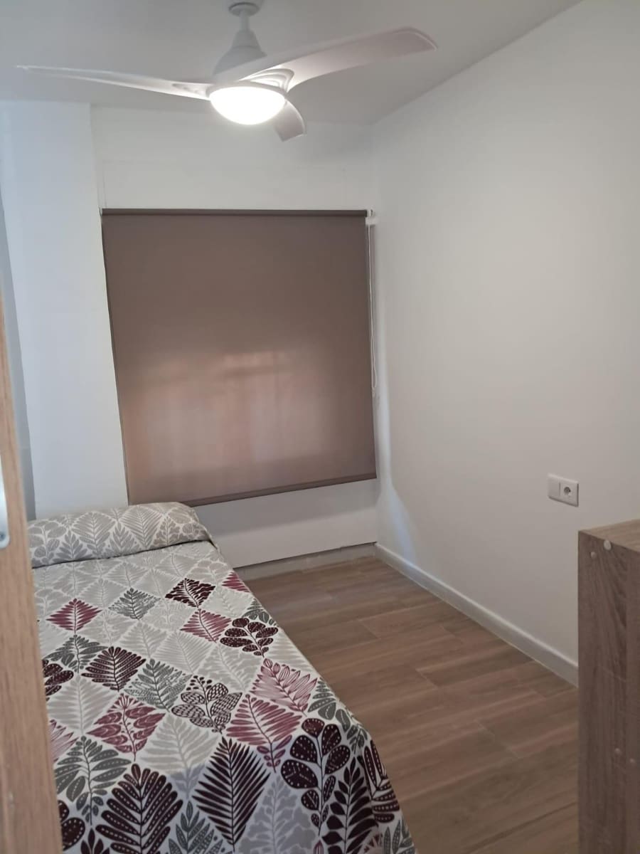 3 makuuhuone Ranta-asunto vuokrattavana paikassa Santa Pola - 1 400 € (Ref: 9528149)