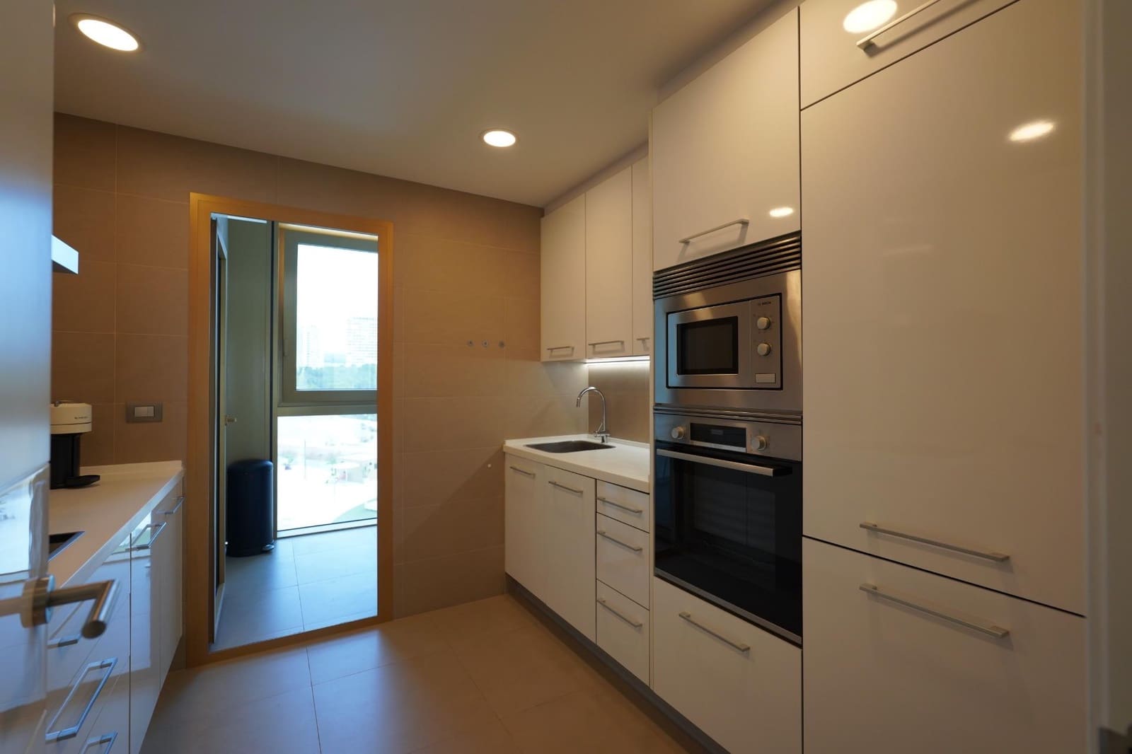 2 makuuhuone Asunto myytävänä paikassa Benidorm mukana uima-altaan - 425 000 € (Ref: 9528150)