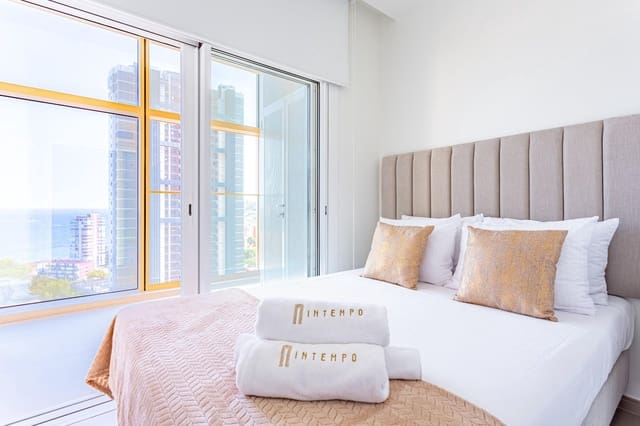 2 sypialnia Mieszkanie na sprzedaż w Playa Poniente, Benidorm z basenem - 425 000 € (Ref: 9528150)