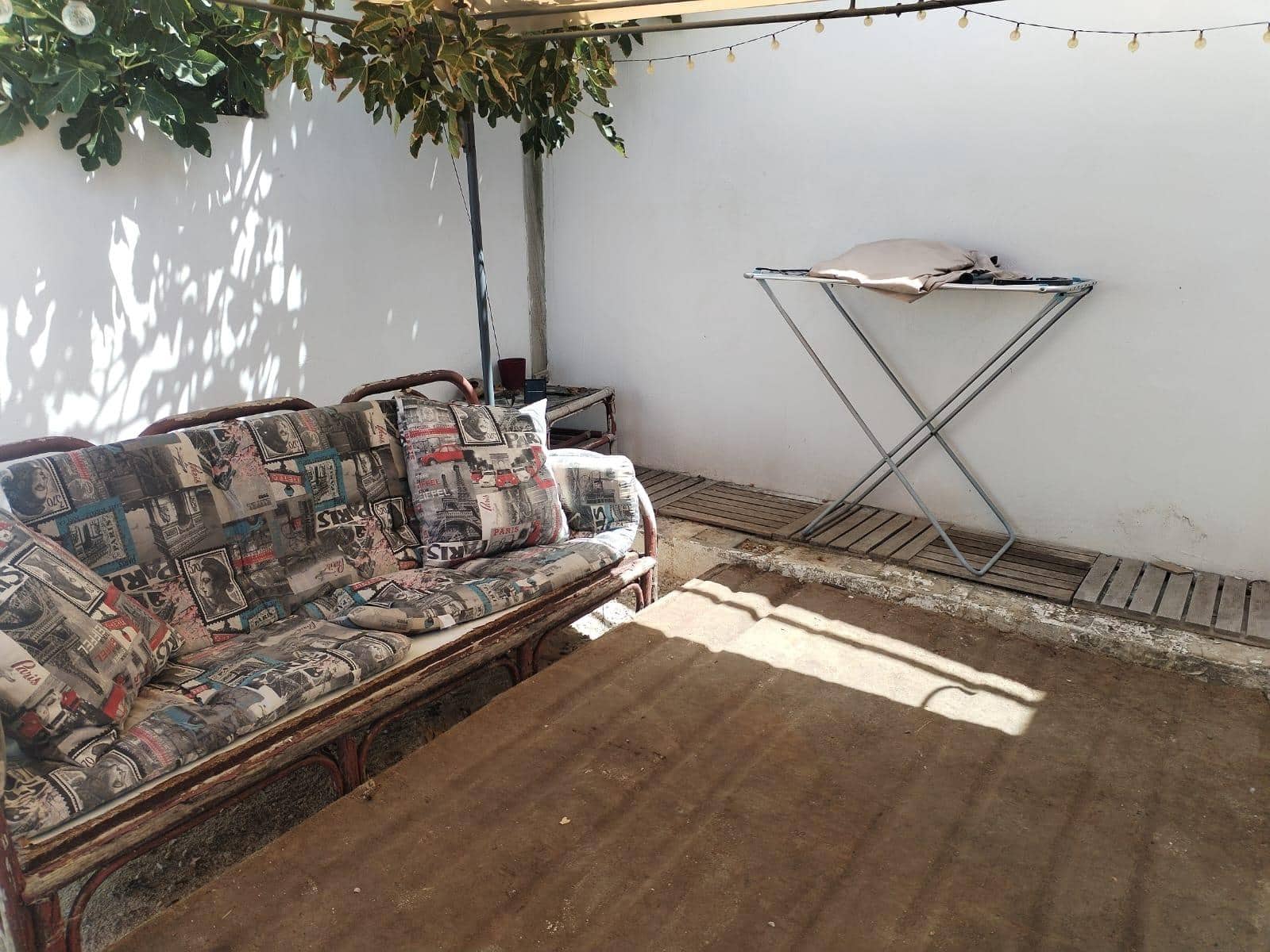 2 soverom Villa til salgs i Daimes - € 145 000 (Ref: 9528152)