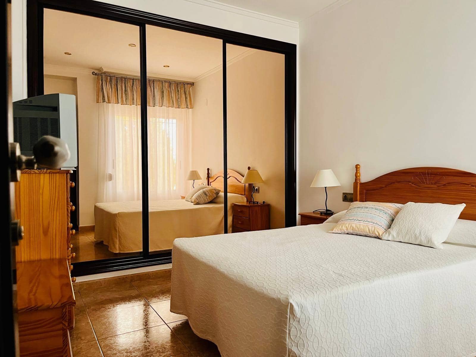 4 sypialnia Willa na sprzedaż w Elche / Elx z basenem garażem - 479 000 € (Ref: 9528153)