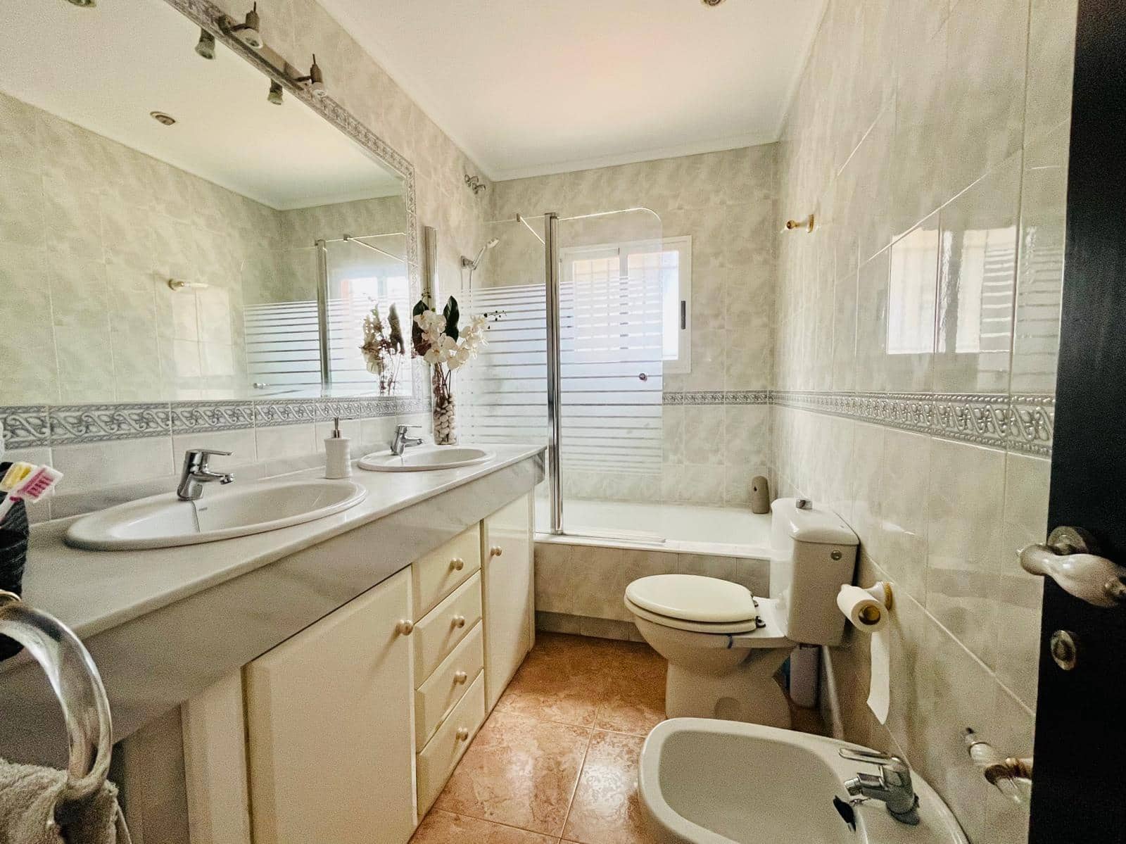 4 sypialnia Willa na sprzedaż w Elche / Elx z basenem garażem - 479 000 € (Ref: 9528153)