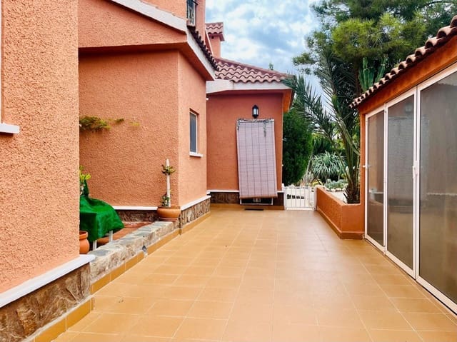 4 sypialnia Willa na sprzedaż w Peña de las Águilas, Elche / Elx z basenem garażem - 479 000 € (Ref: 9528153)