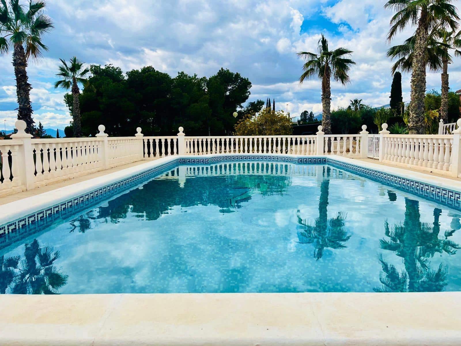 4 sypialnia Willa na sprzedaż w Elche / Elx z basenem garażem - 479 000 € (Ref: 9528153)