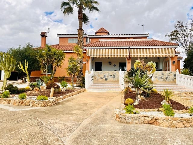 4 sypialnia Willa na sprzedaż w Peña de las Águilas, Elche / Elx z basenem garażem - 479 000 € (Ref: 9528153)