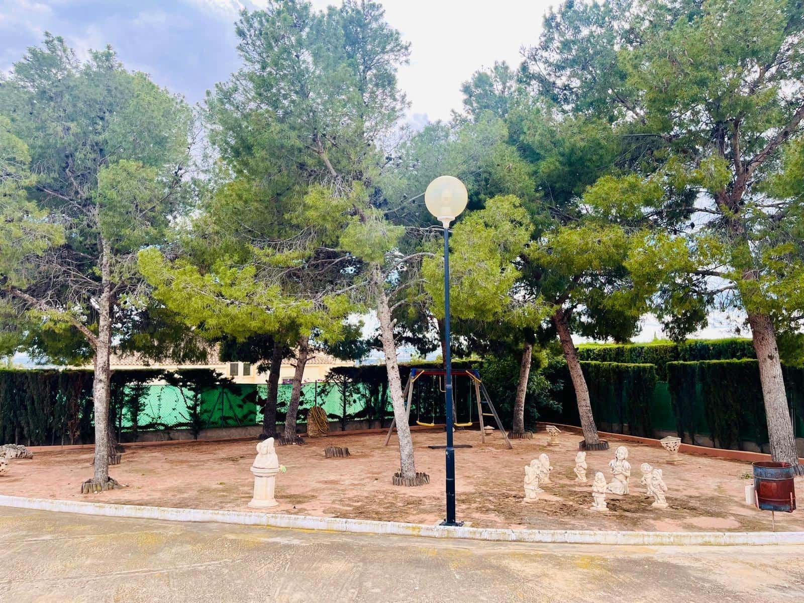 4 sypialnia Willa na sprzedaż w Elche / Elx z basenem garażem - 479 000 € (Ref: 9528153)