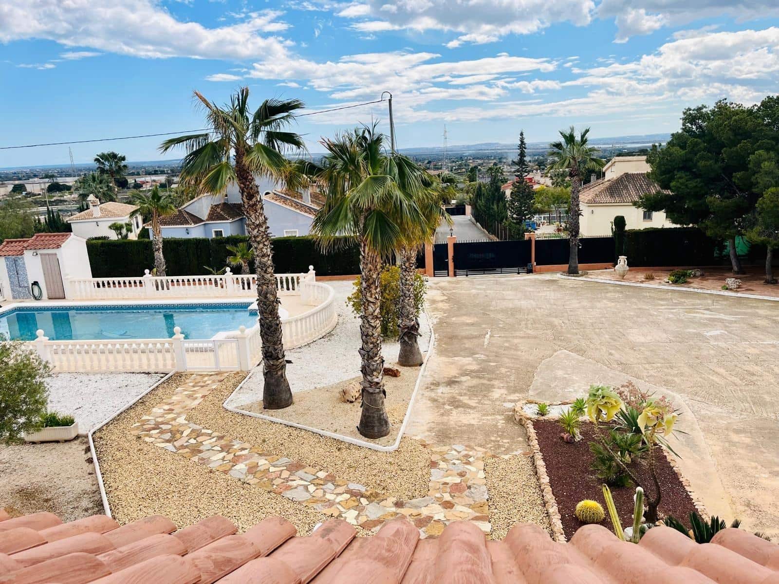 4 sypialnia Willa na sprzedaż w Elche / Elx z basenem garażem - 479 000 € (Ref: 9528153)