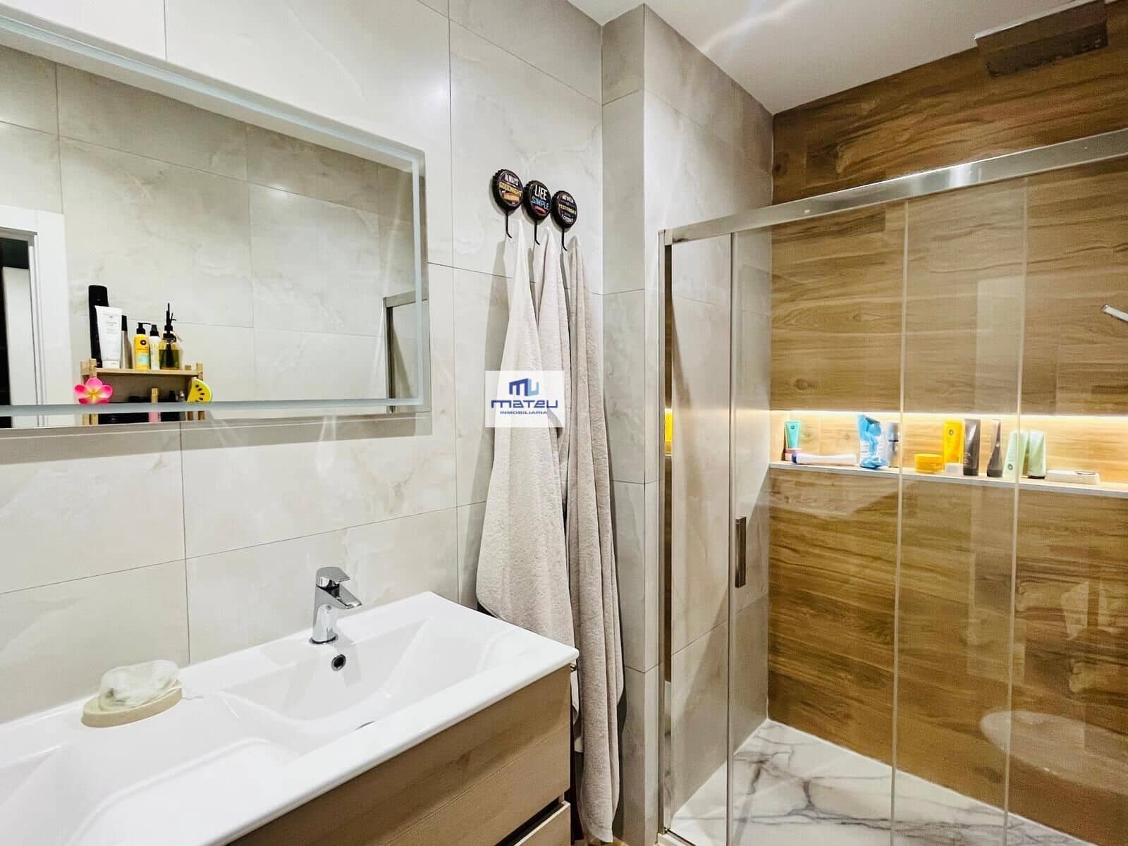 2 bedroom Flat for sale in Elche / Elx - € 265,000 (Ref: 9528155)