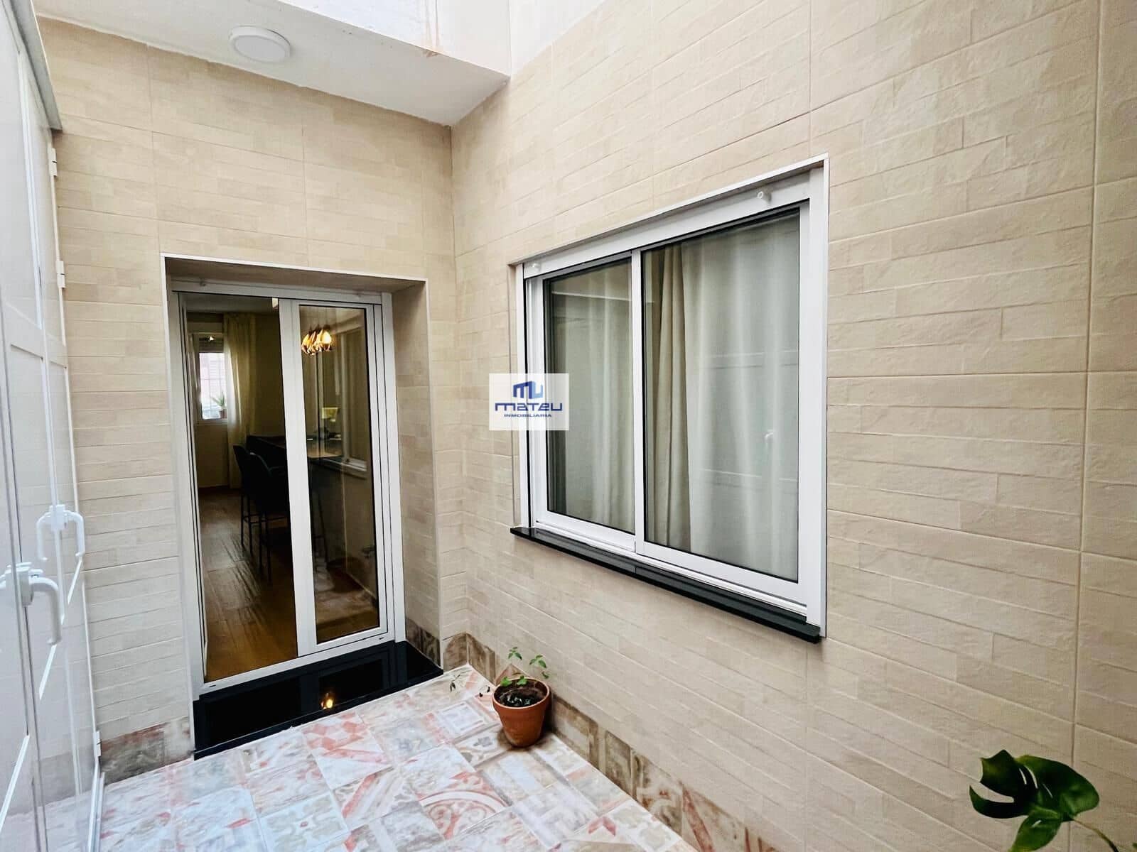 2 bedroom Flat for sale in Elche / Elx - € 265,000 (Ref: 9528155)