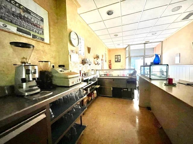 Kommersiell til salgs i Elche / Elx - € 120 000 (Ref: 9528157)