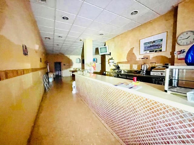 Kommersiell til salgs i Elche / Elx - € 120 000 (Ref: 9528157)