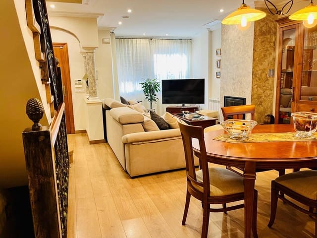 3 soveværelse Lejlighed til salg i Elche / Elx med swimmingpool - € 444.000 (Ref: 9528160)