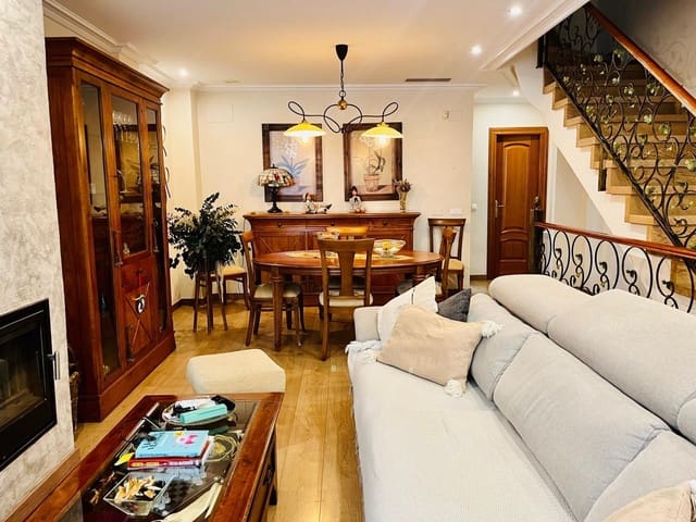 3 soveværelse Lejlighed til salg i Elche / Elx med swimmingpool - € 444.000 (Ref: 9528160)