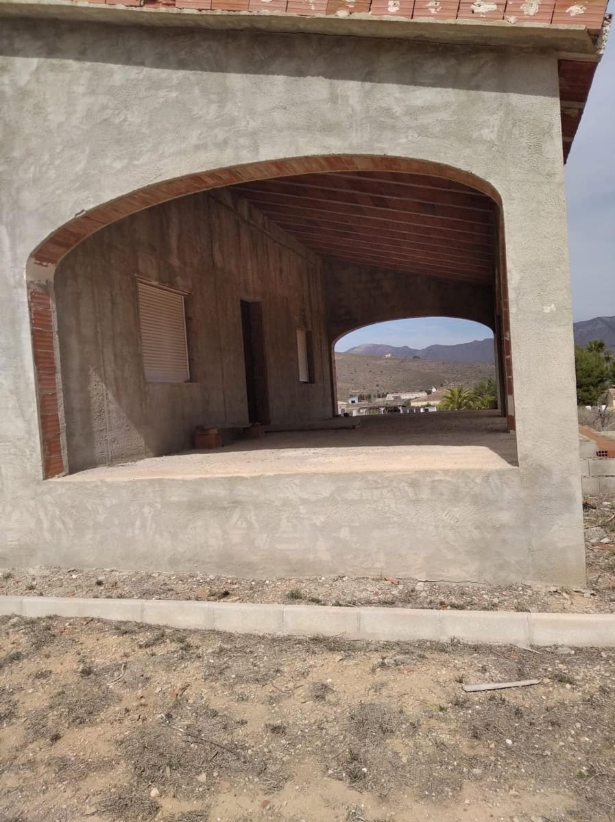 Villa til salg i Hondon de los Frailes - € 135.000 (Ref: 9530823)