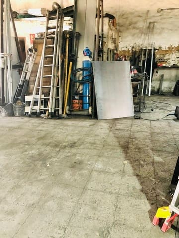 Virksomhed til salg i Catral - € 250.000 (Ref: 9541592)