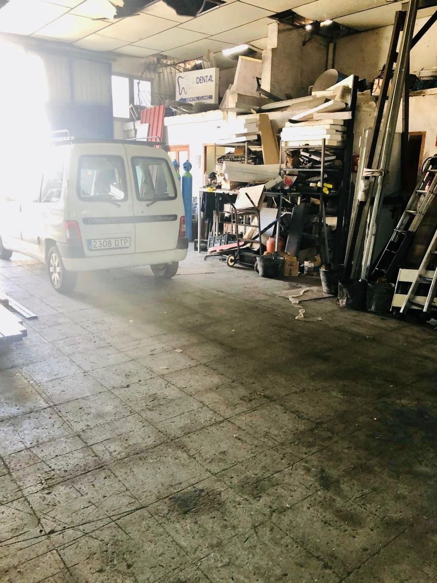 Virksomhed til salg i Catral - € 250.000 (Ref: 9541592)