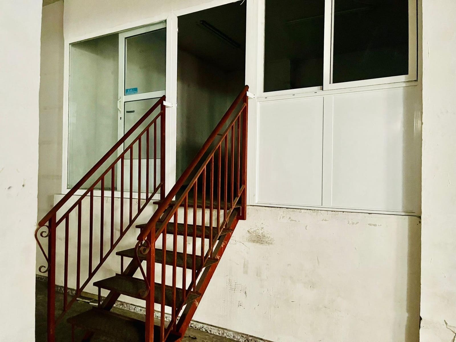 Kommersiell til salgs i Elche / Elx - € 140 000 (Ref: 9541593)