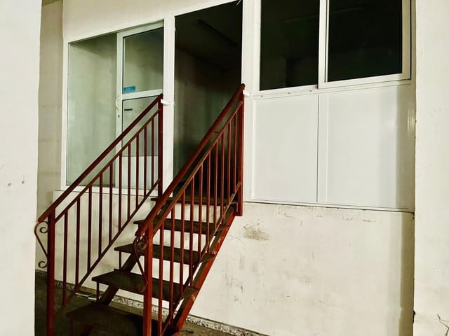 Kommersiell til salgs i Elche / Elx - € 140 000 (Ref: 9541593)