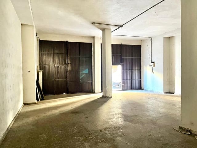 Kommersiell til salgs i Elche / Elx - € 140 000 (Ref: 9541593)
