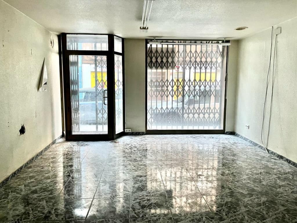 Erhverv til leje i Elche / Elx - € 850 (Ref: 9541598)