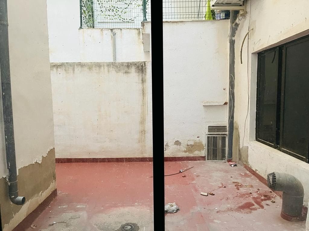 Erhverv til leje i Elche / Elx - € 850 (Ref: 9541598)