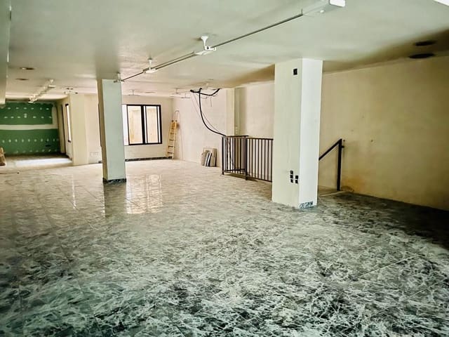 Erhverv til leje i Elche / Elx - € 850 (Ref: 9541598)