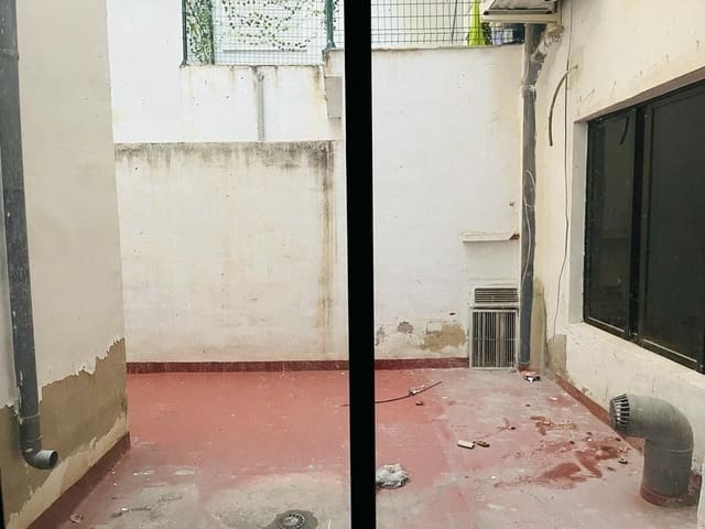 Erhverv til leje i Elche / Elx - € 850 (Ref: 9541598)