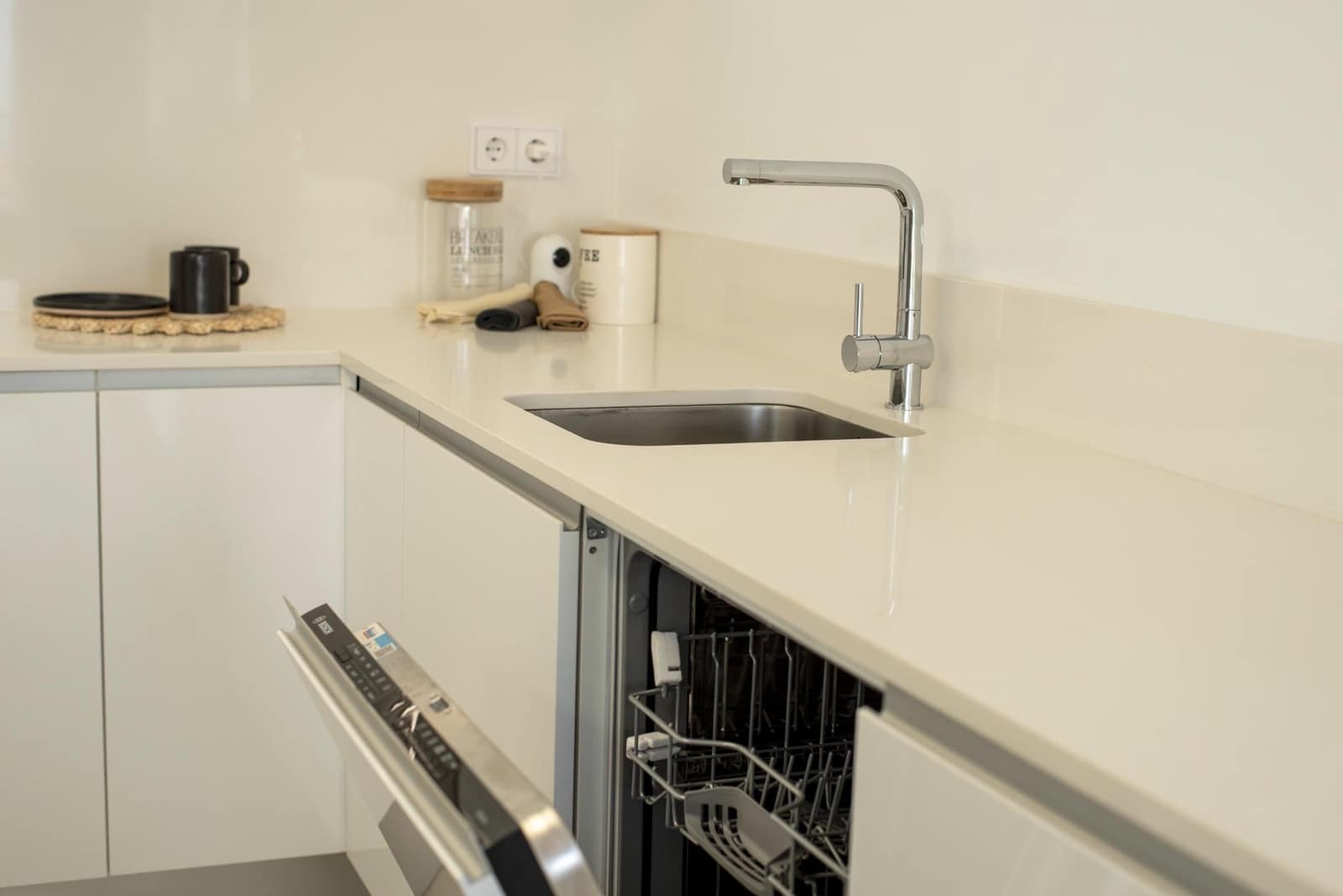 3 makuuhuone Huoneisto myytävänä paikassa Gran Alacant mukana uima-altaan 
autotalli - 405 000 € (Ref: 9543810)