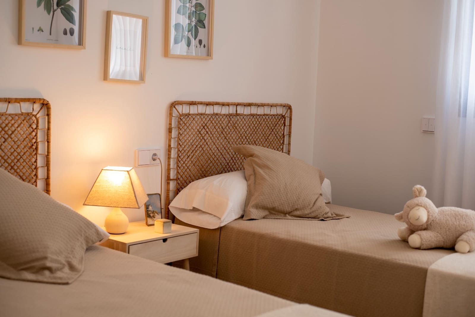 3 makuuhuone Huoneisto myytävänä paikassa Gran Alacant mukana uima-altaan 
autotalli - 405 000 € (Ref: 9543810)