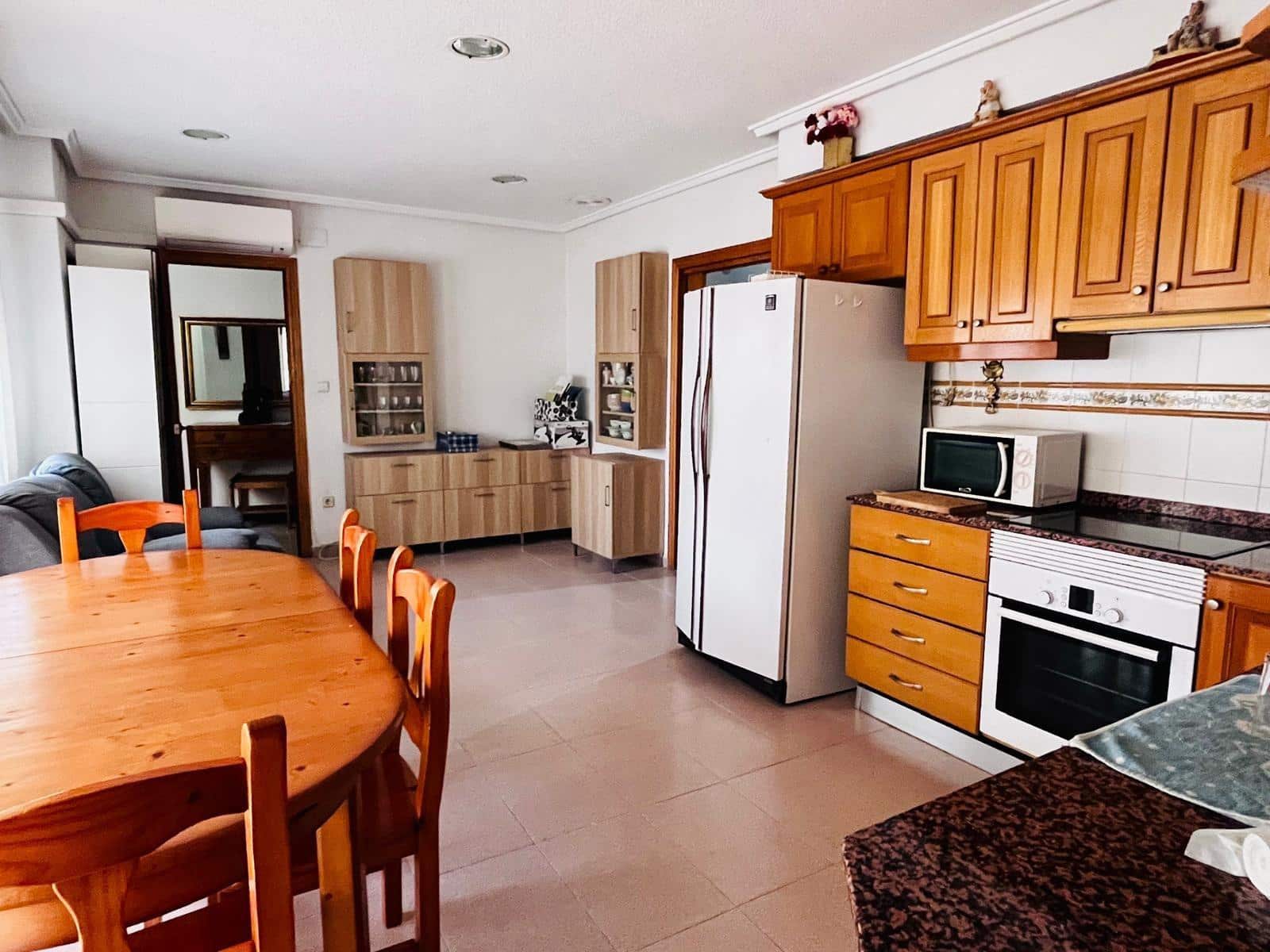 4 slaapkamer Flat te koop in Elche / Elx - € 240.000 (Ref: 9543811)