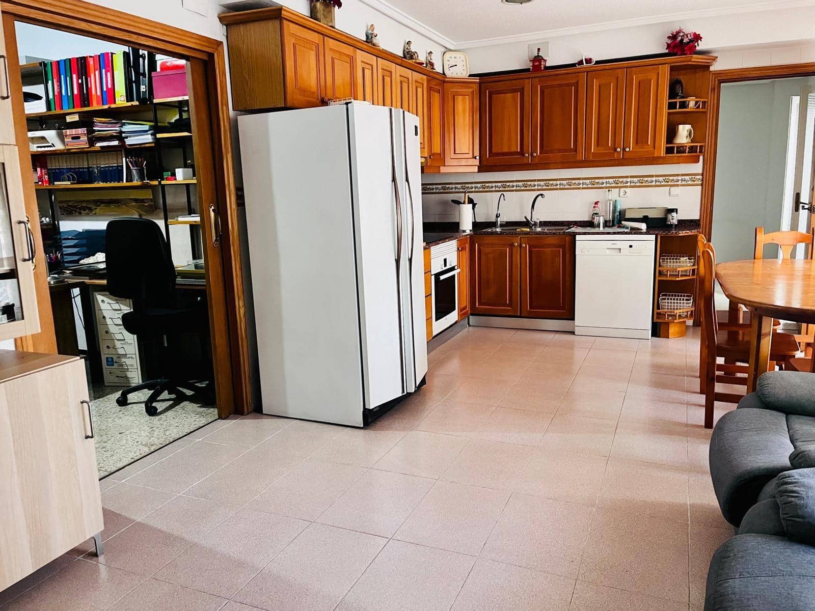 4 slaapkamer Flat te koop in Elche / Elx - € 240.000 (Ref: 9543811)