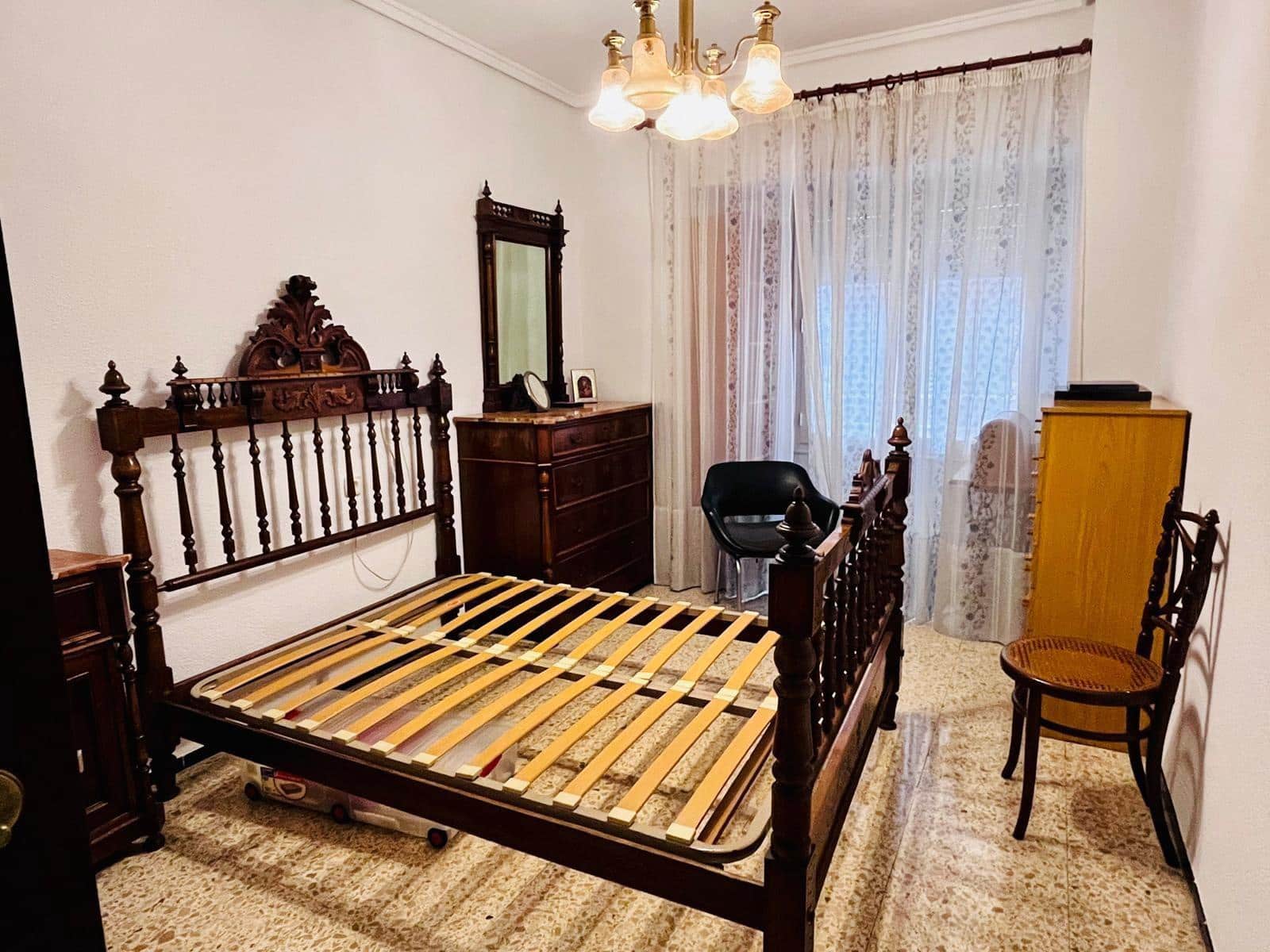 4 slaapkamer Flat te koop in Elche / Elx - € 240.000 (Ref: 9543811)