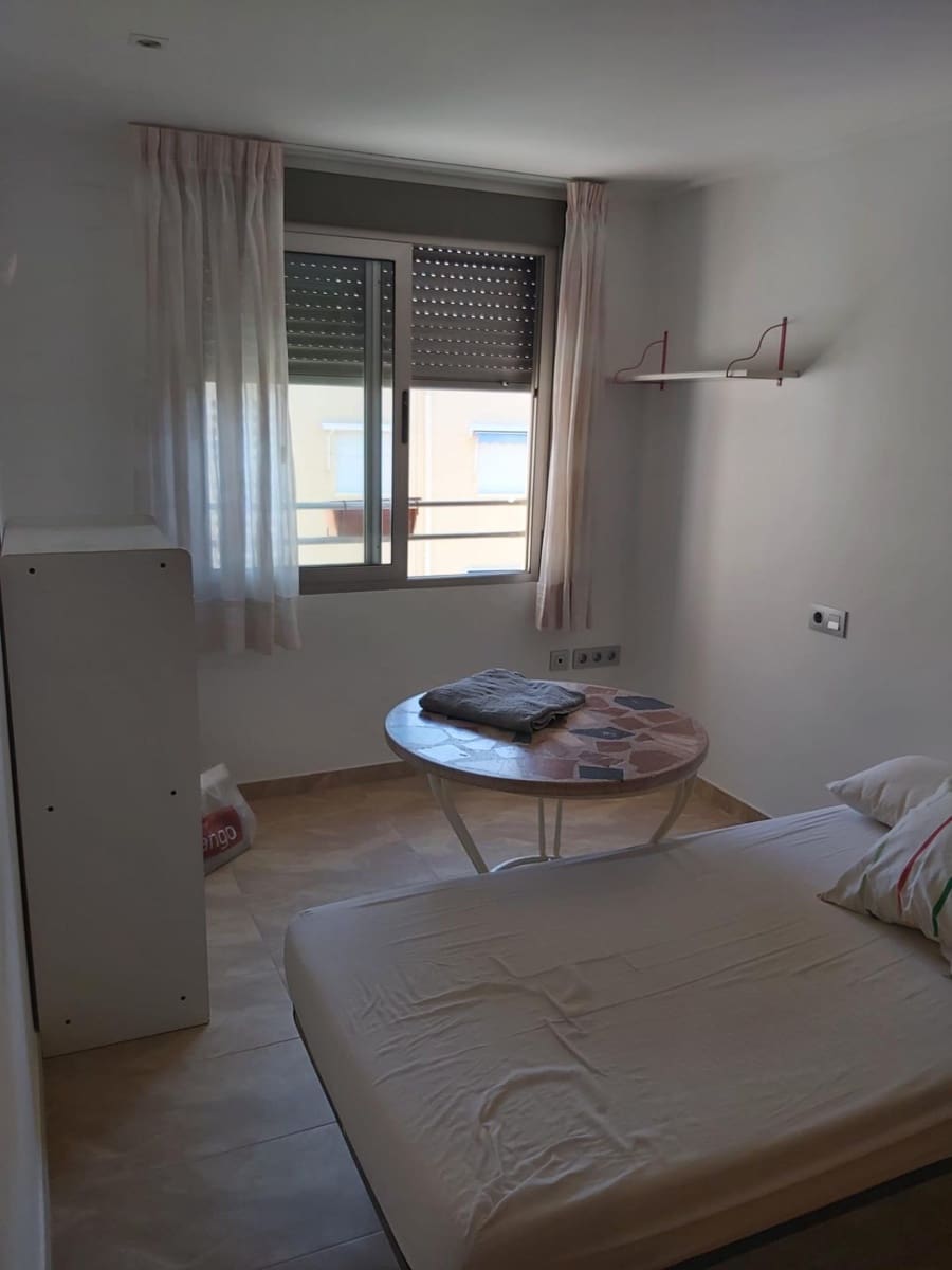 3 camera da letto Appartamento da affittare in Santa Pola - 2.200 € (Rif: 9543812)