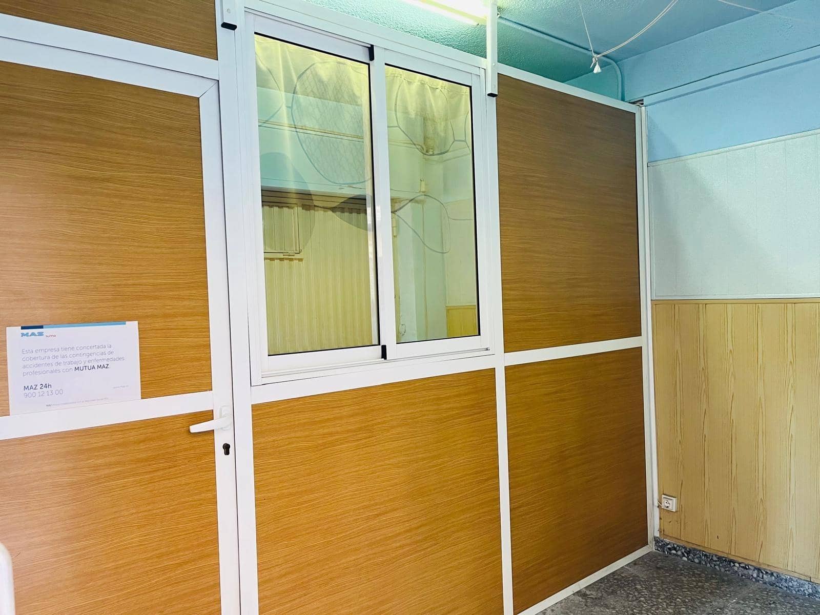 Kommersiell til salgs i Elche / Elx - € 94 800 (Ref: 9551860)