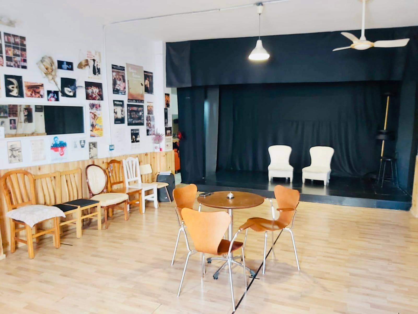 Kaupallinen myytävänä paikassa Elche / Elx - 55 000 € (Ref: 9565398)