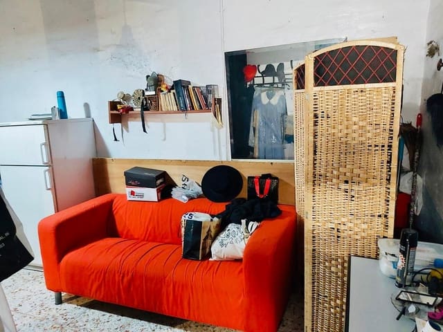 Kaupallinen myytävänä paikassa Elche / Elx - 55 000 € (Ref: 9565398)