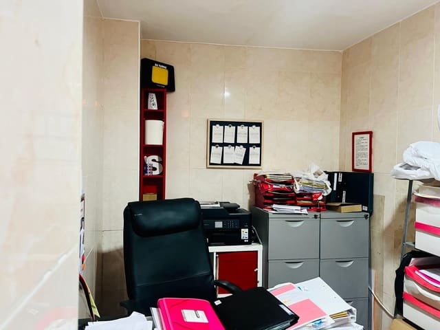 Komercyjne na sprzedaż w Elche / Elx - 85 000 € (Ref: 9565399)