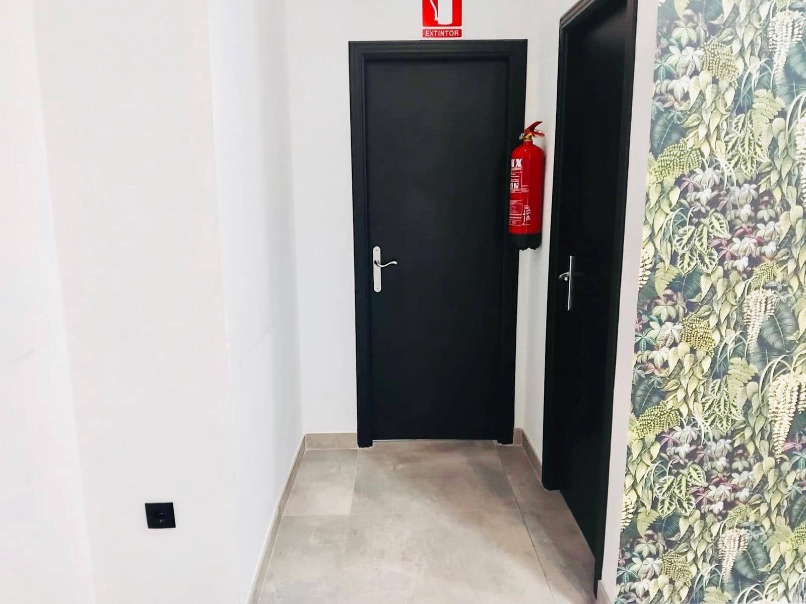 Erhverv til leje i Elche / Elx - € 1.000 (Ref: 9568985)