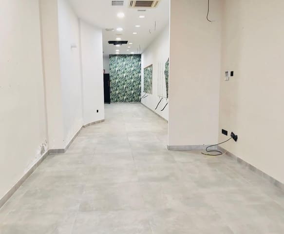 Erhverv til leje i Altabix, Elche / Elx - € 1.000 (Ref: 9568985)