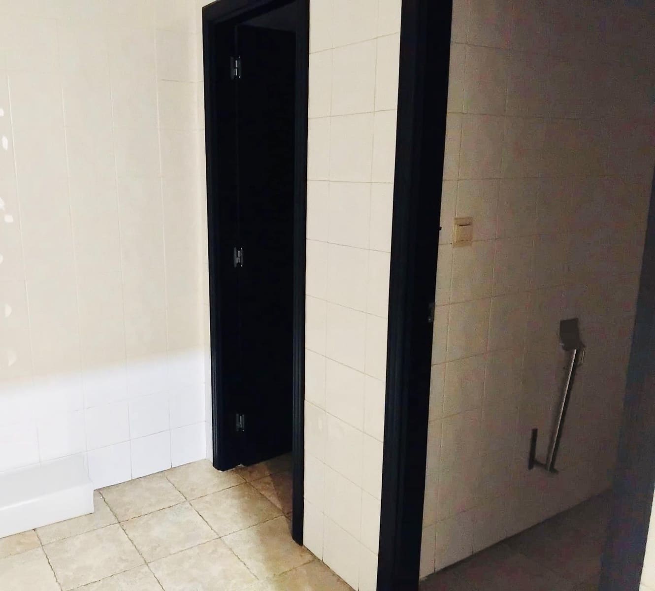 Erhverv til leje i Elche / Elx - € 1.000 (Ref: 9568985)