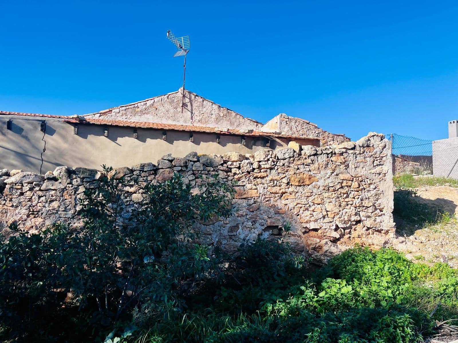 3 bedroom Finca/Country House for sale in Elche / Elx with garage - € 170,000 (Ref: 9583043)