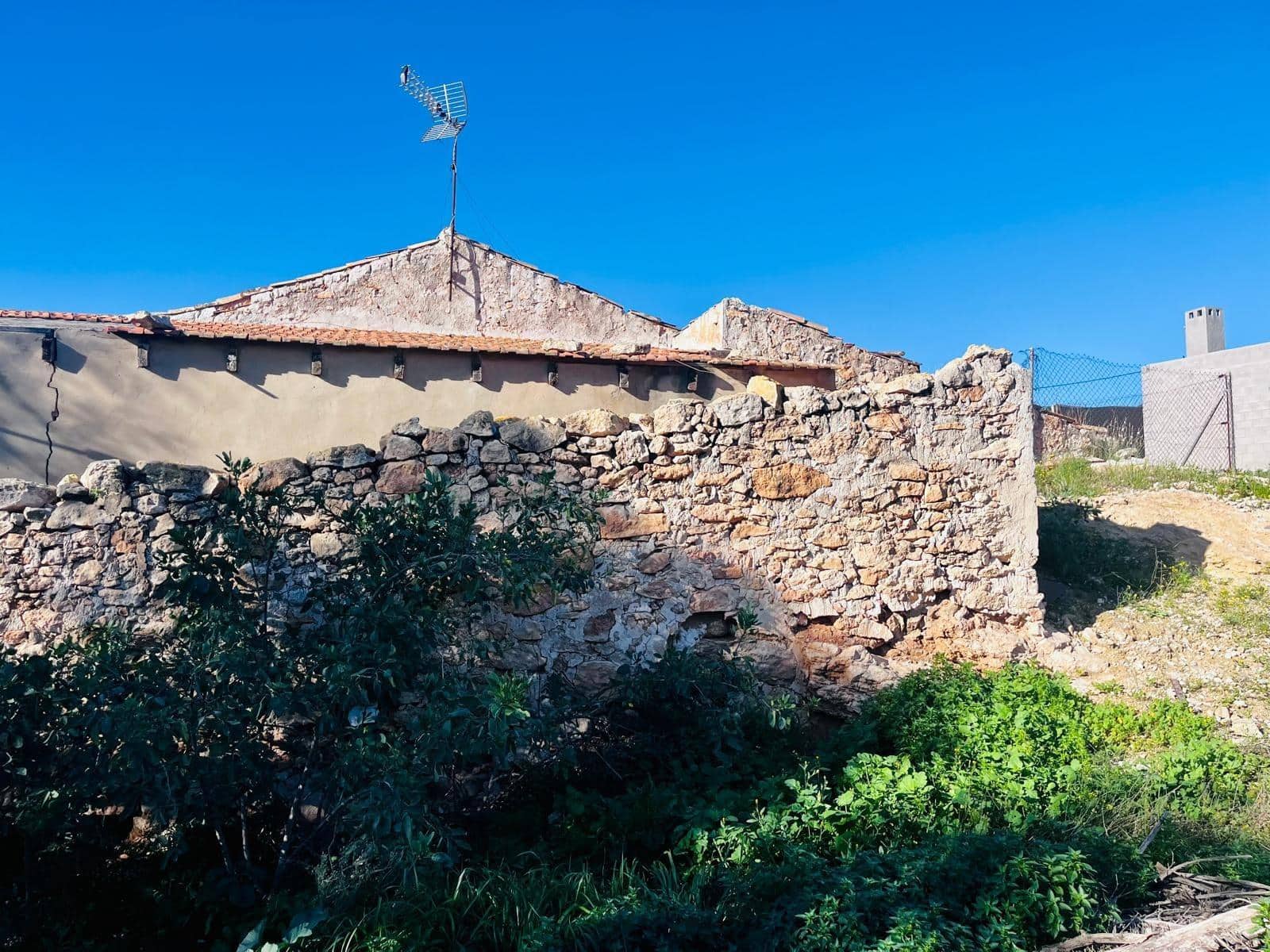 3 bedroom Finca/Country House for sale in Elche / Elx with garage - € 170,000 (Ref: 9583043)