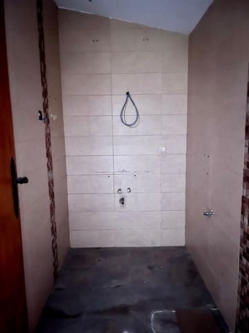 Gewerbe zu vermieten in Elche / Elx - 700 € (Ref: 9586704)