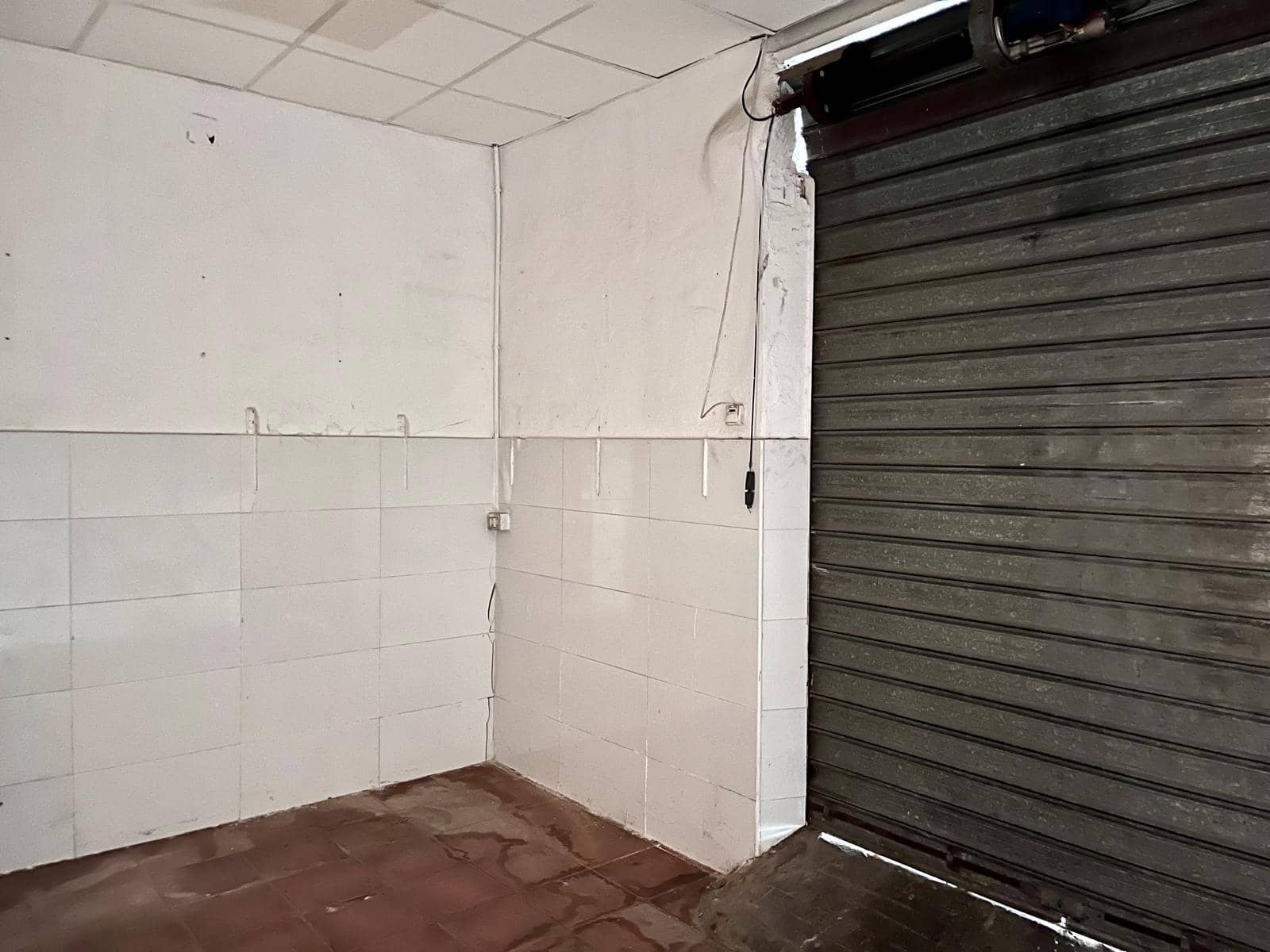 Gewerbe zu vermieten in Elche / Elx - 700 € (Ref: 9586704)