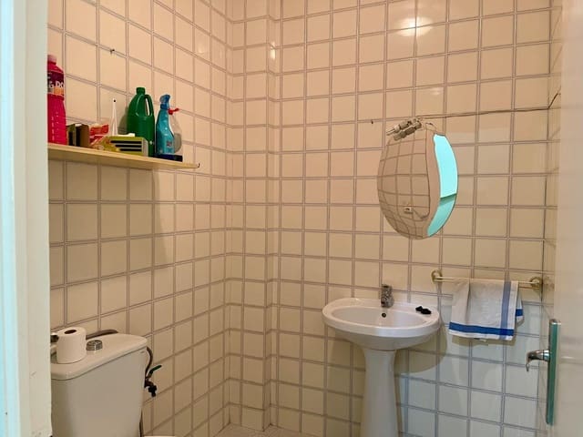 Kaupallinen myytävänä paikassa Elche / Elx - 67 000 € (Ref: 9586705)