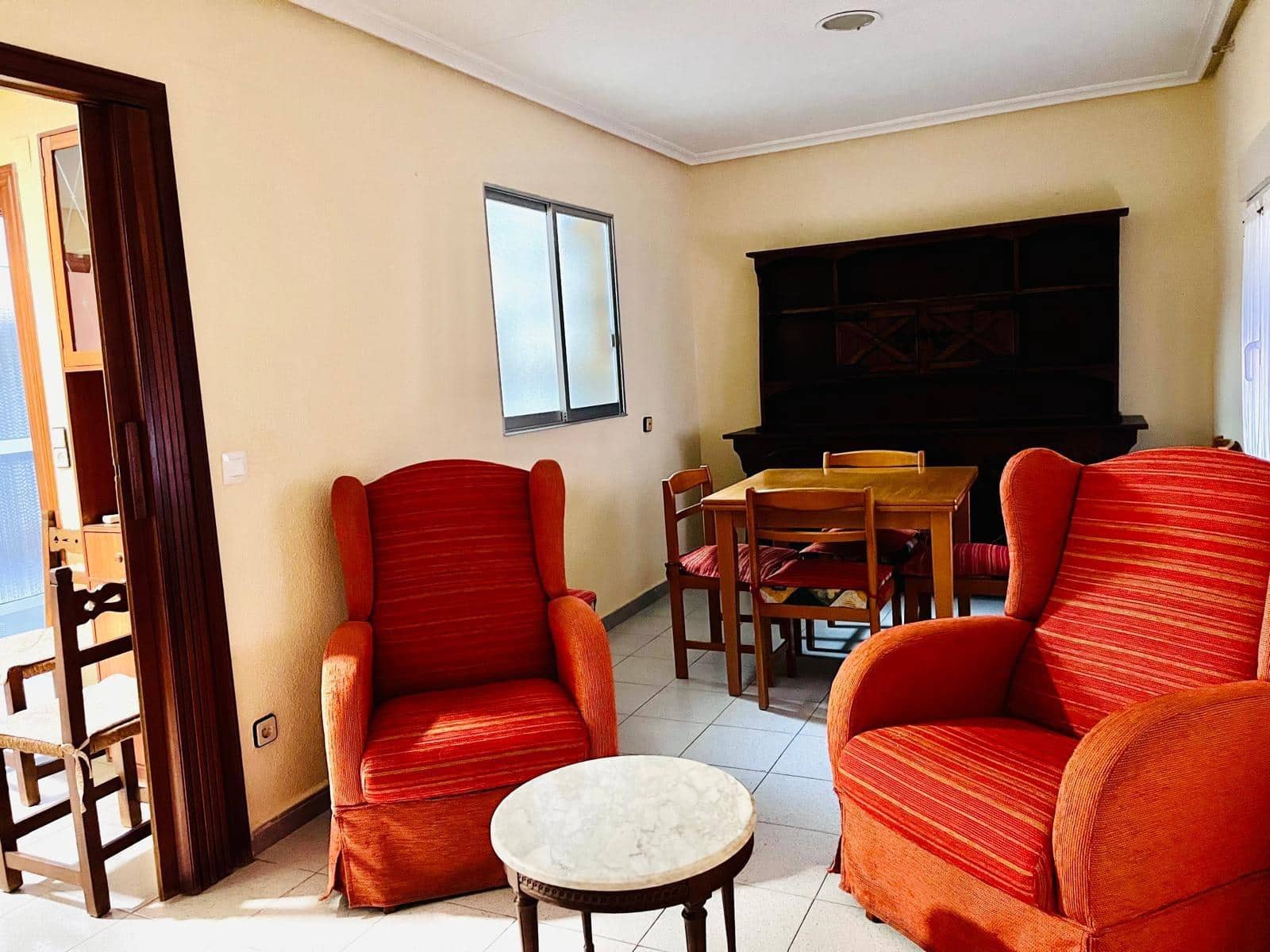 4 chambre Appartement à vendre à Elche / Elx - 105 000 € (Ref: 9596356)