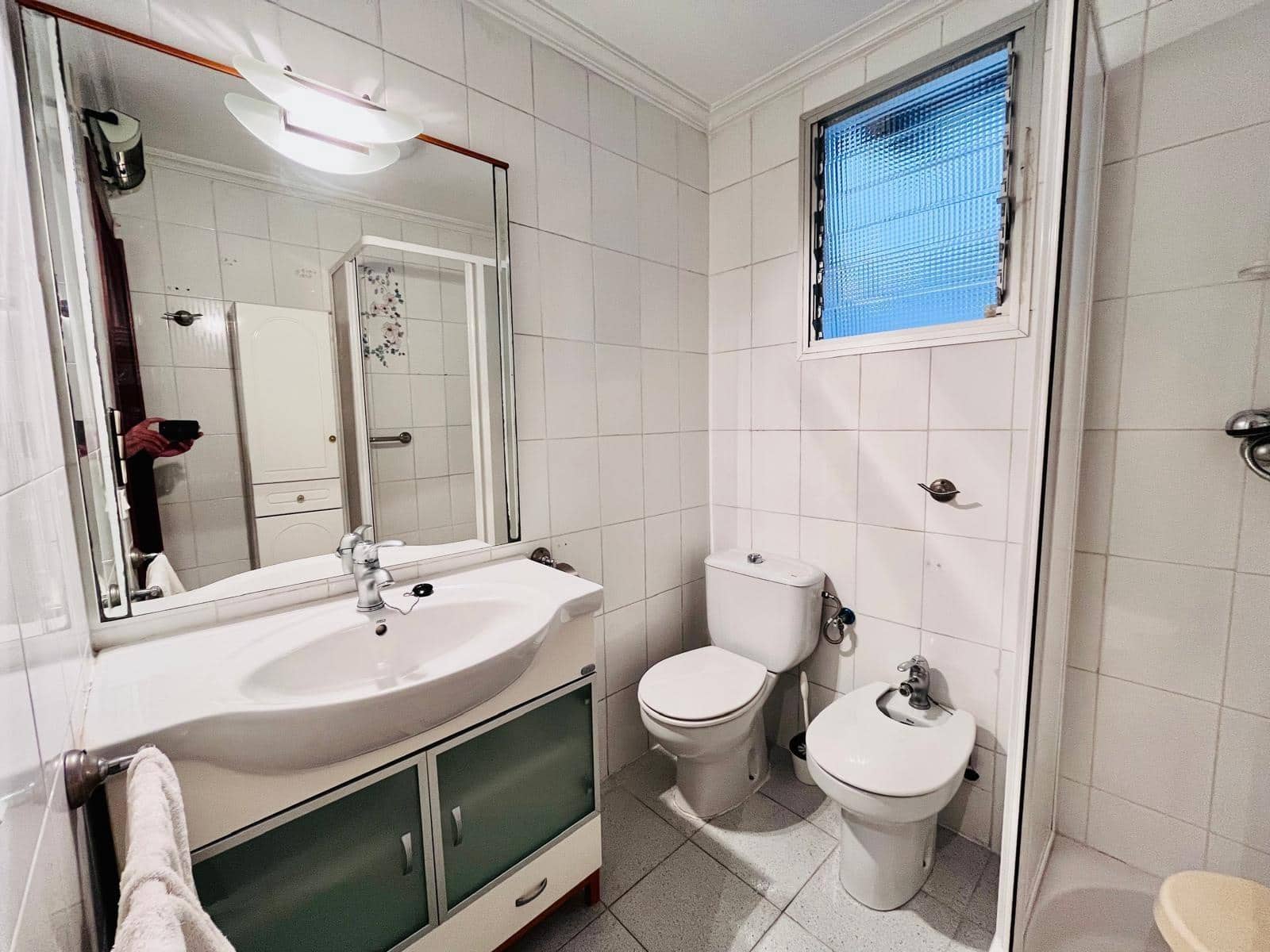 4 chambre Appartement à vendre à Elche / Elx - 105 000 € (Ref: 9596356)