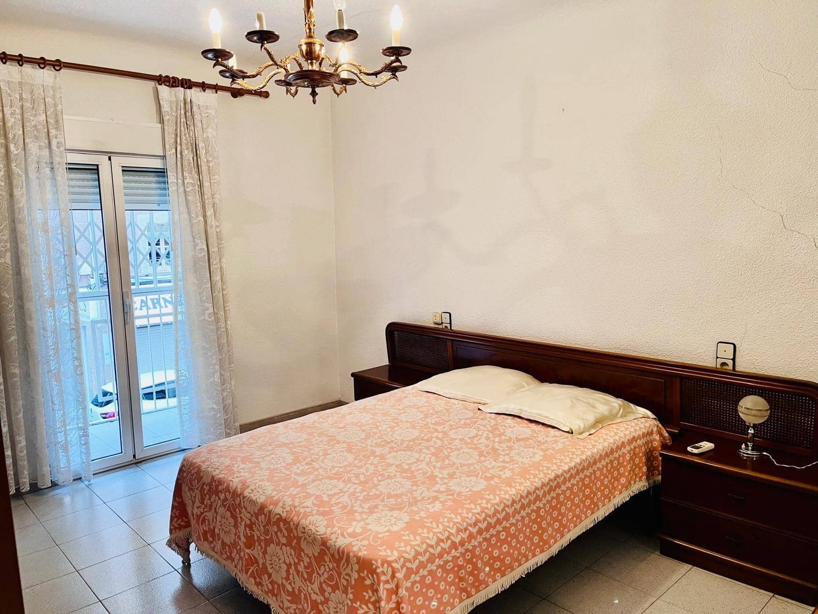 4 chambre Appartement à vendre à Elche / Elx - 105 000 € (Ref: 9596356)